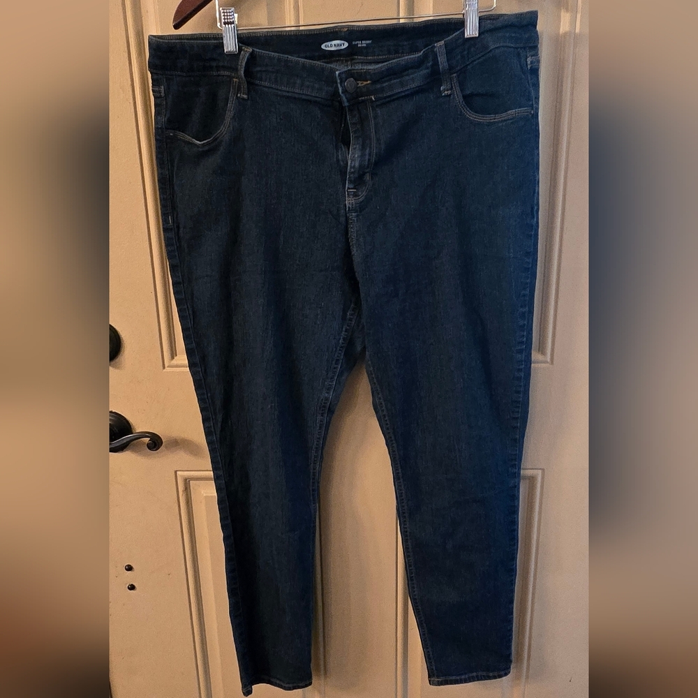 Old Navy Rockstar Super Skinny Mid Rise Jeans